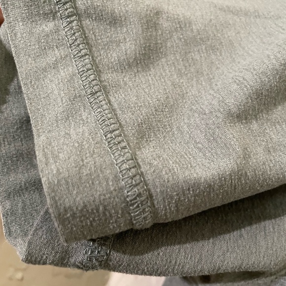 Vuori Men’s Strato Tech Short Sleeve Shirt. XL. Light blue/grey. EUC. - Picture 9 of 10